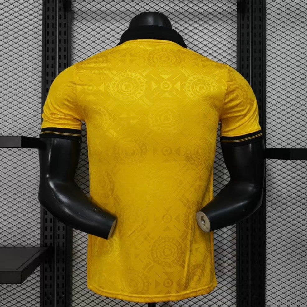 25/26 Wolves Home Shirt
